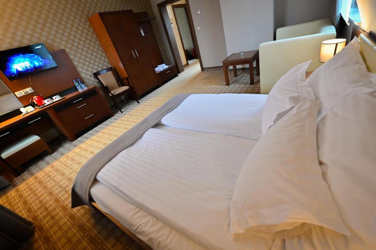 Hotel Rudnik Grudziądz Buitenkant foto