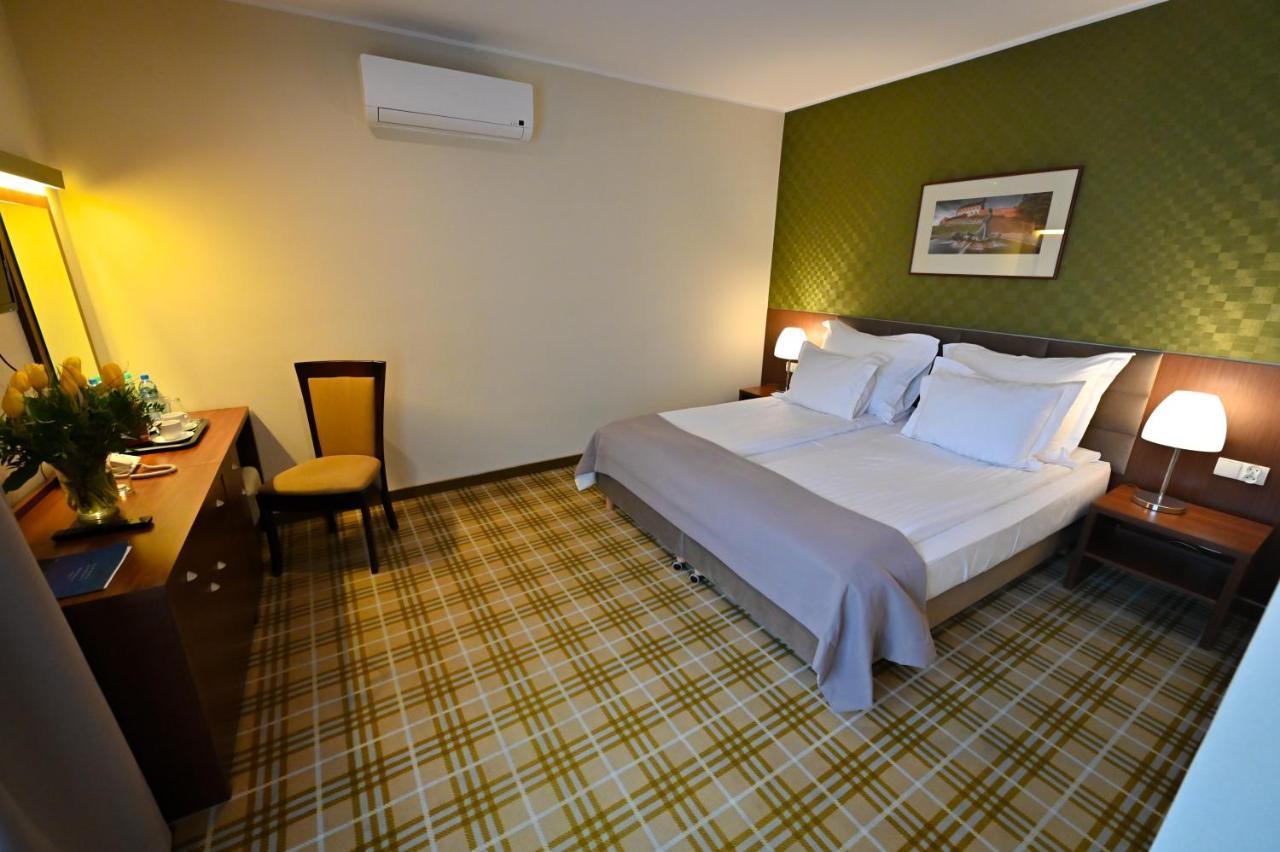 Hotel Rudnik Grudziądz Buitenkant foto