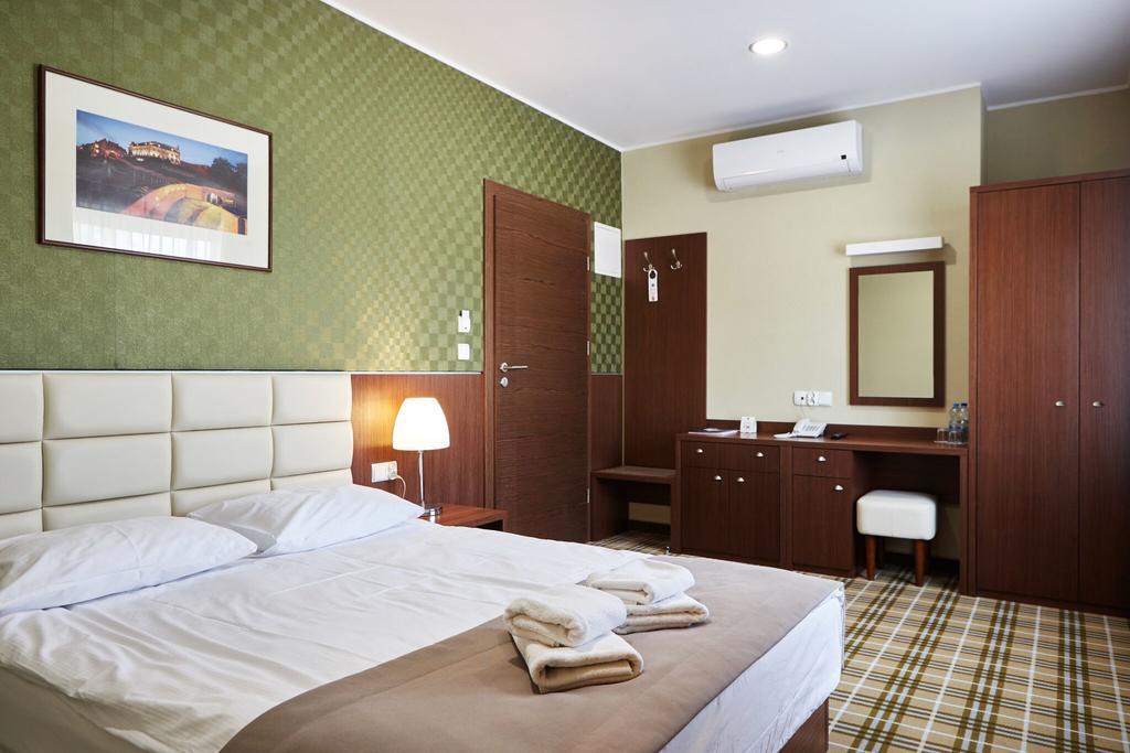 Hotel Rudnik Grudziądz Buitenkant foto