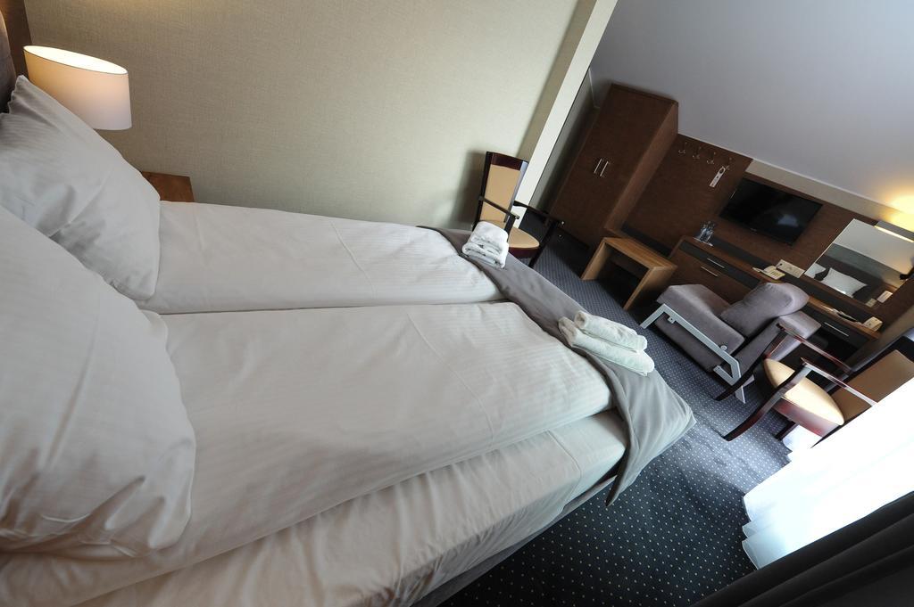 Hotel Rudnik Grudziądz Buitenkant foto