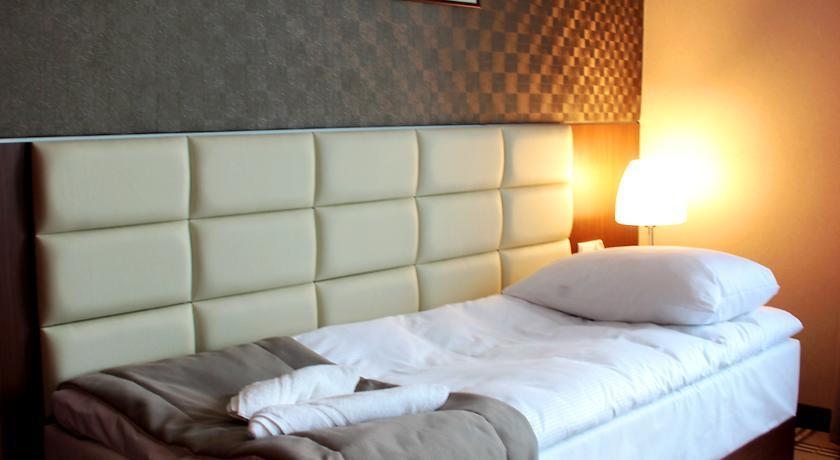 Hotel Rudnik Grudziądz Buitenkant foto